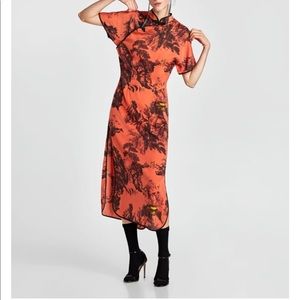 ⭐️⭐️SALE!! Zara Printed Satin Dress